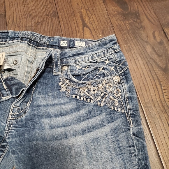 Missme Jeans - Picture 2 of 13